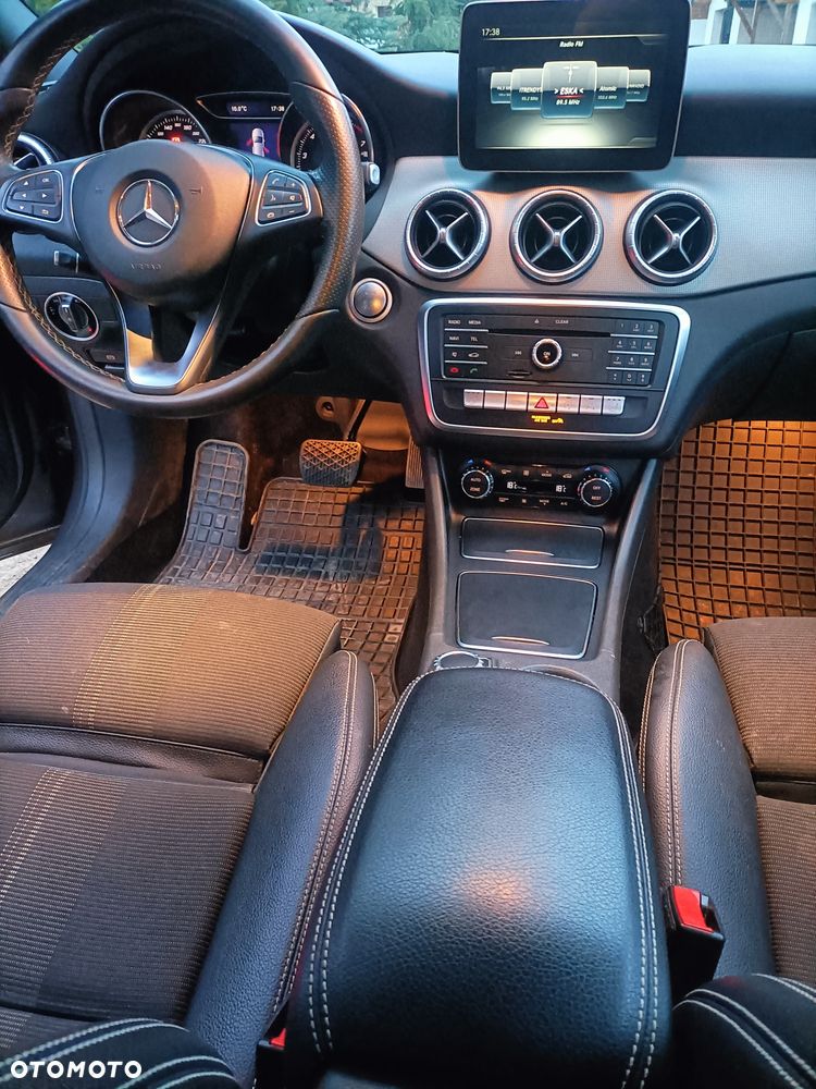 Mercedes-Benz CLA - 7