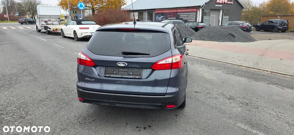 Ford Focus Turnier 1.6 TDCi DPF Titanium - 5