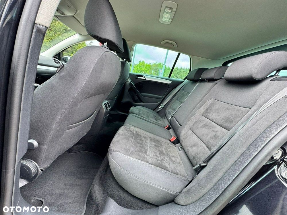 Volkswagen Golf 2.0 TDI 4Mot Highline - 29
