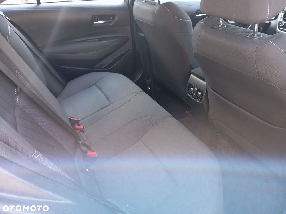 Toyota Corolla - 13