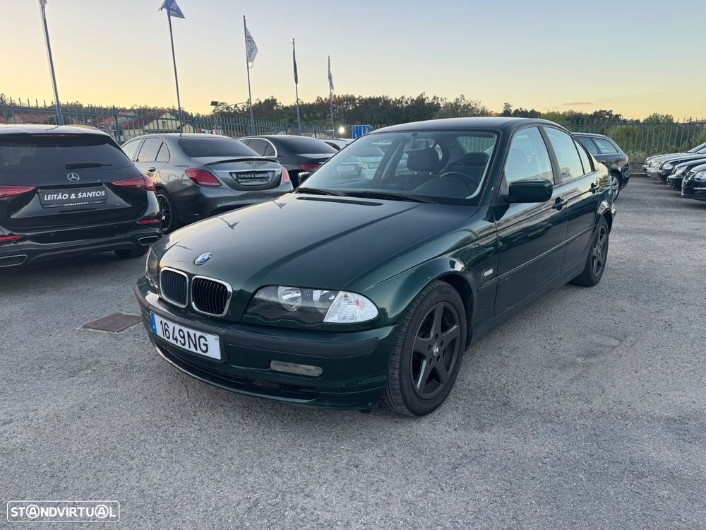 BMW 318 - 1