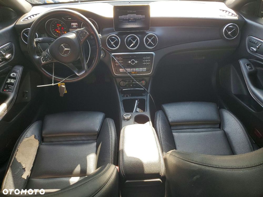 Mercedes-Benz CLA 250 4Matic 7G-DCT - 7