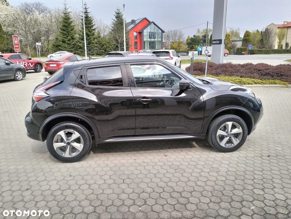 Nissan Juke 1.6 Acenta Xtronic - 3