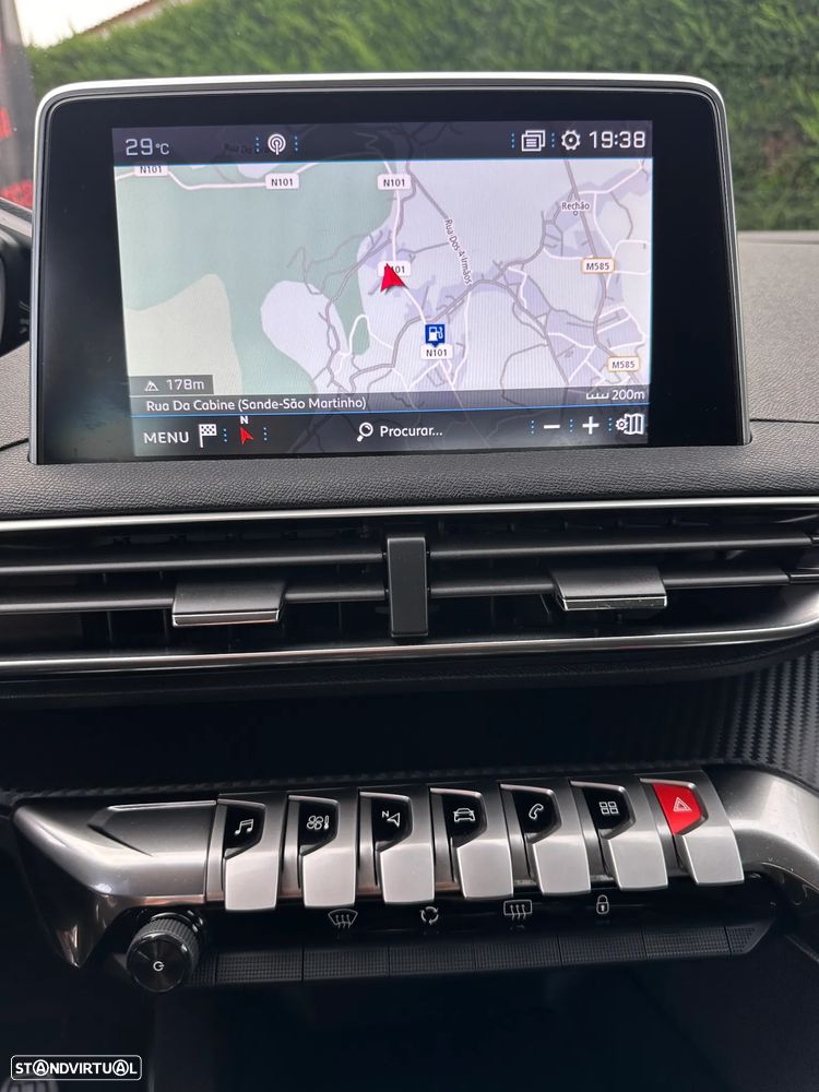 Peugeot 3008 - 9