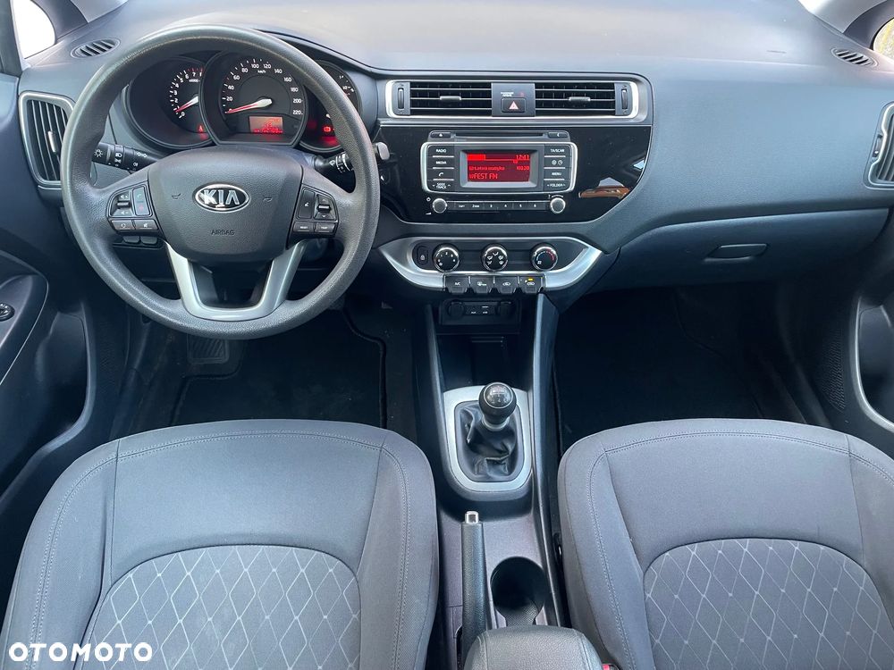 Kia Rio 1.2 Edition 7 - 10