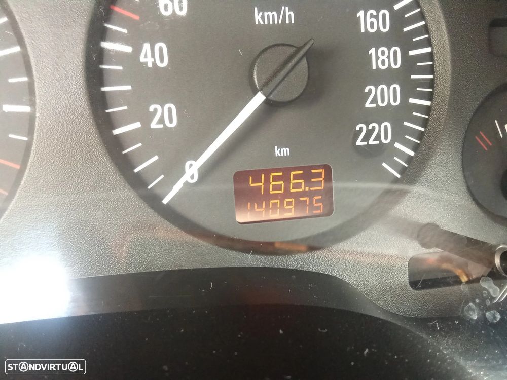 Opel Astra - 11