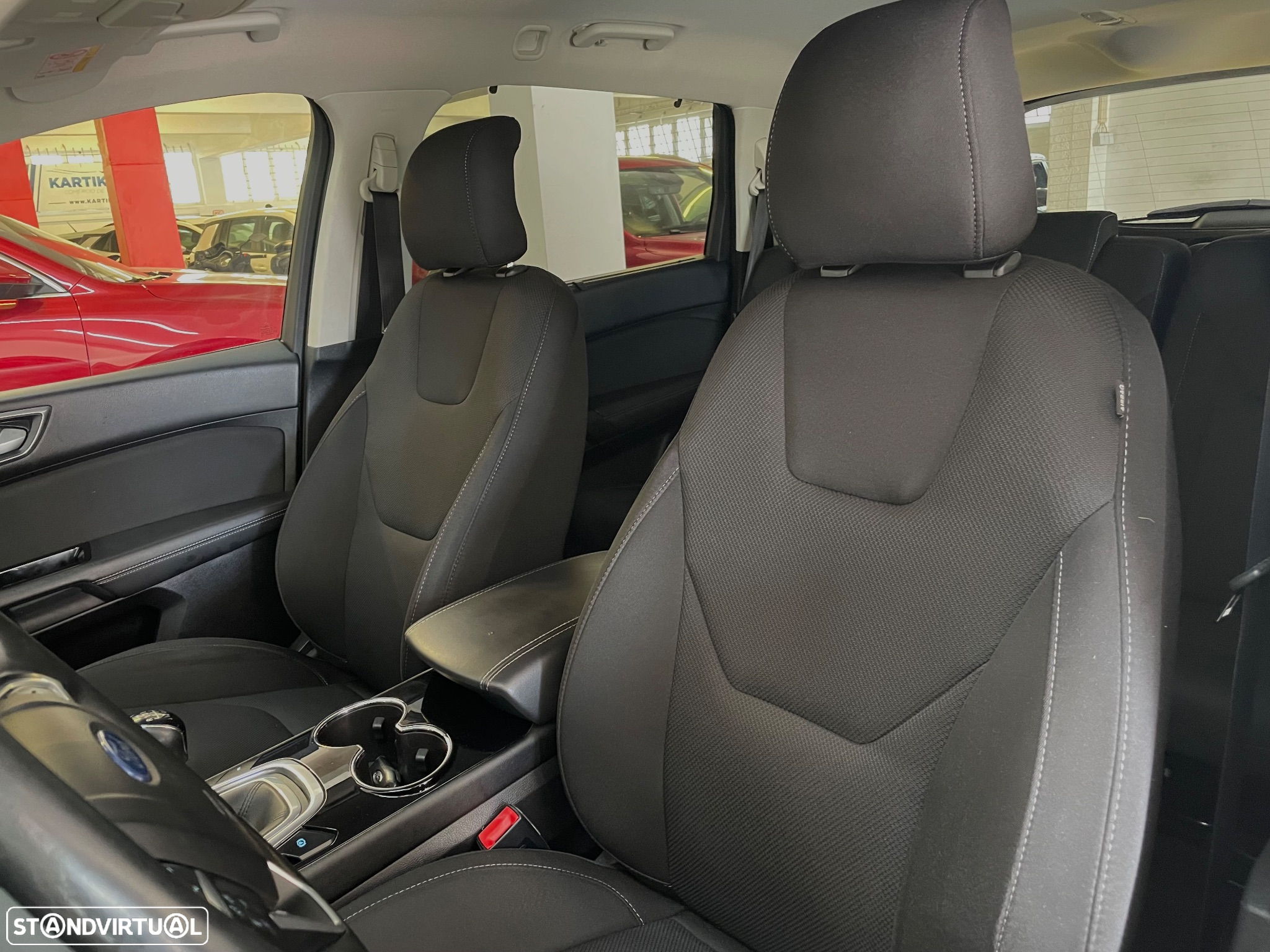 Ford S-Max 2.0 TDCi Titanium - 23