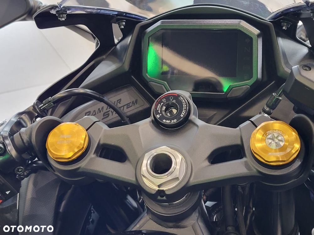 Kawasaki ZX - 11