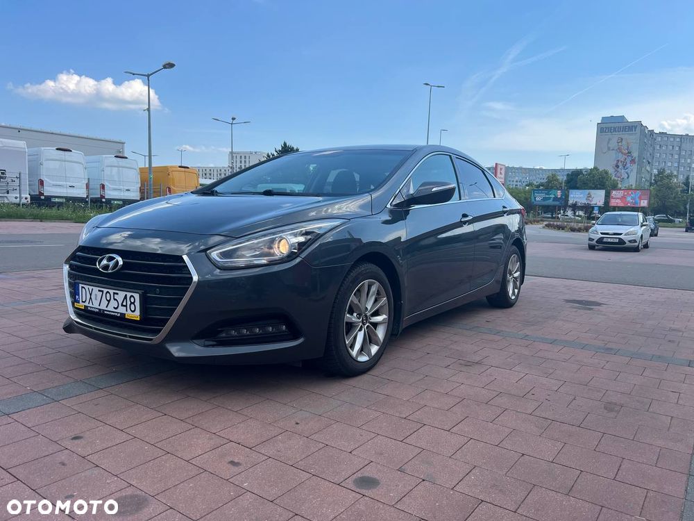 Hyundai i40 1.7 CRDi BlueDrive Business DCT - 1