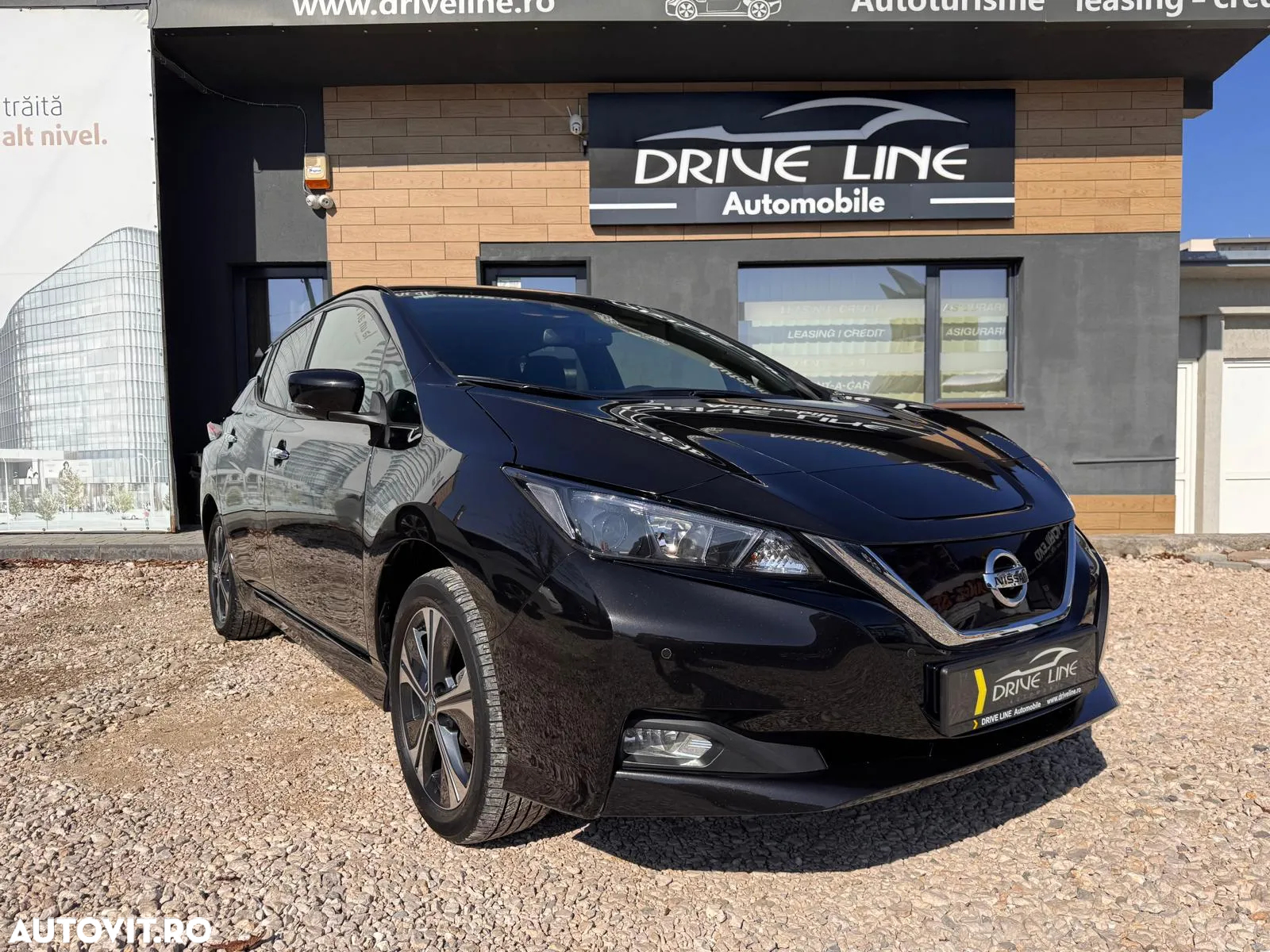 Nissan LEAF 62 kWh e+ N-Connecta - 4