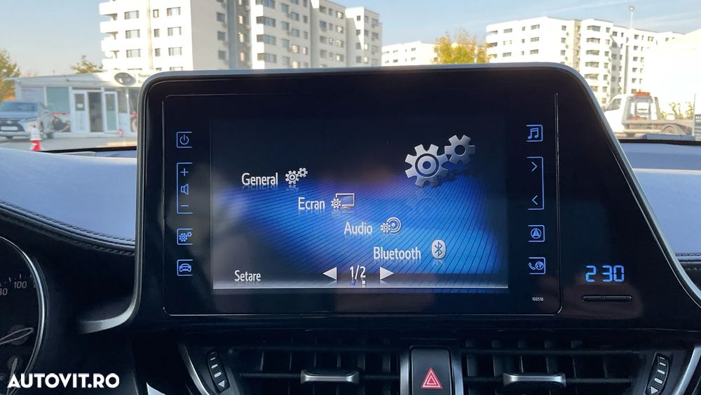Toyota C-HR 1.8 HSD 4x2 CVT C-enter - 22
