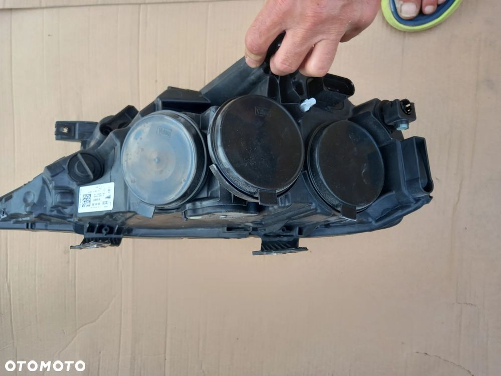 AUDI A1 82A LAMPA PRZEDNIA LEWA ZWYKŁA - 4