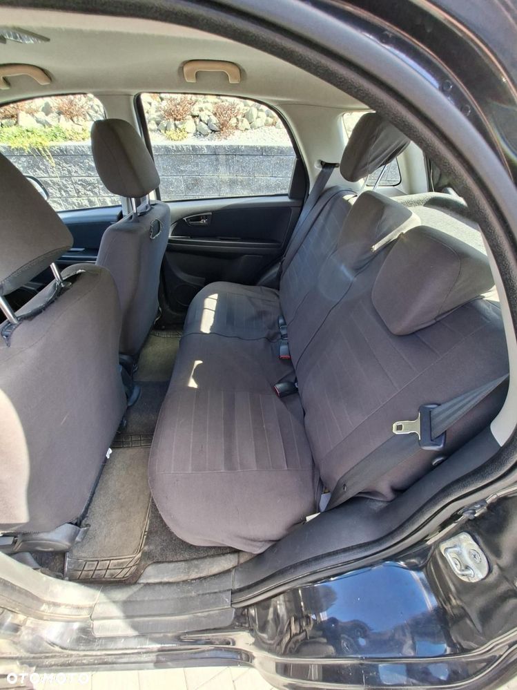 Fiat Sedici - 11