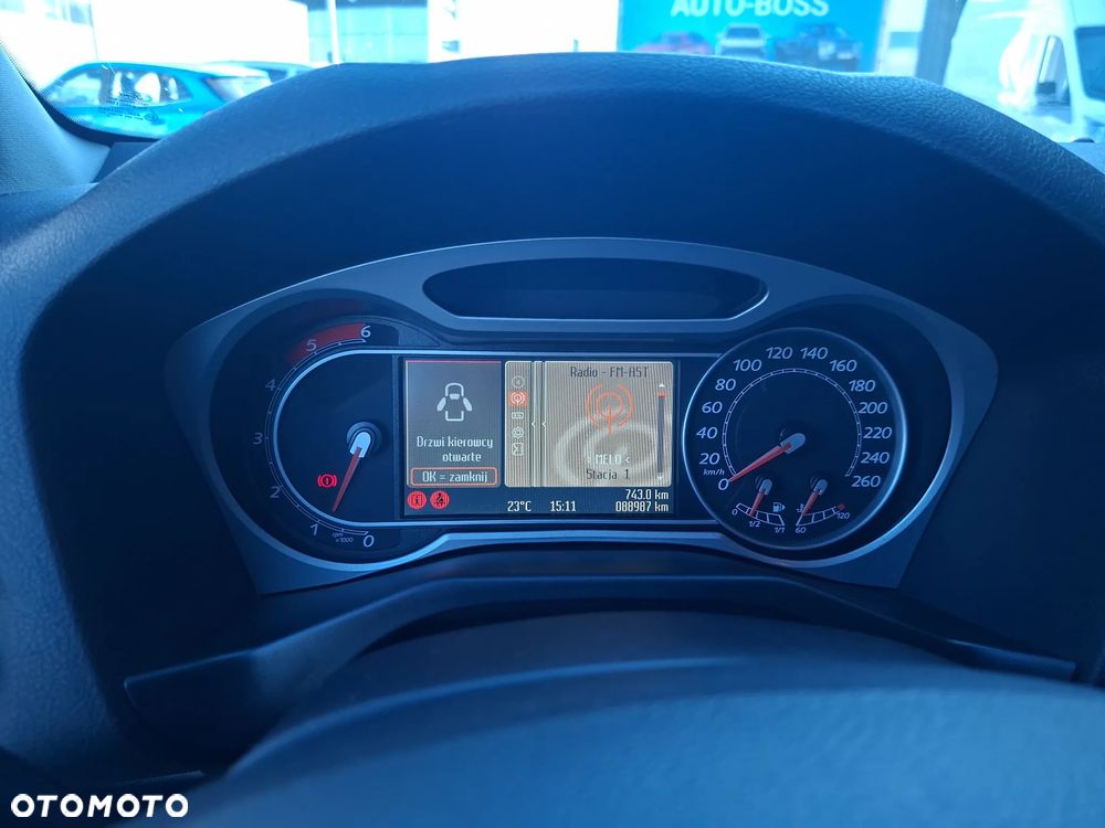 Ford Mondeo 2.0 TDCi Titanium - 13