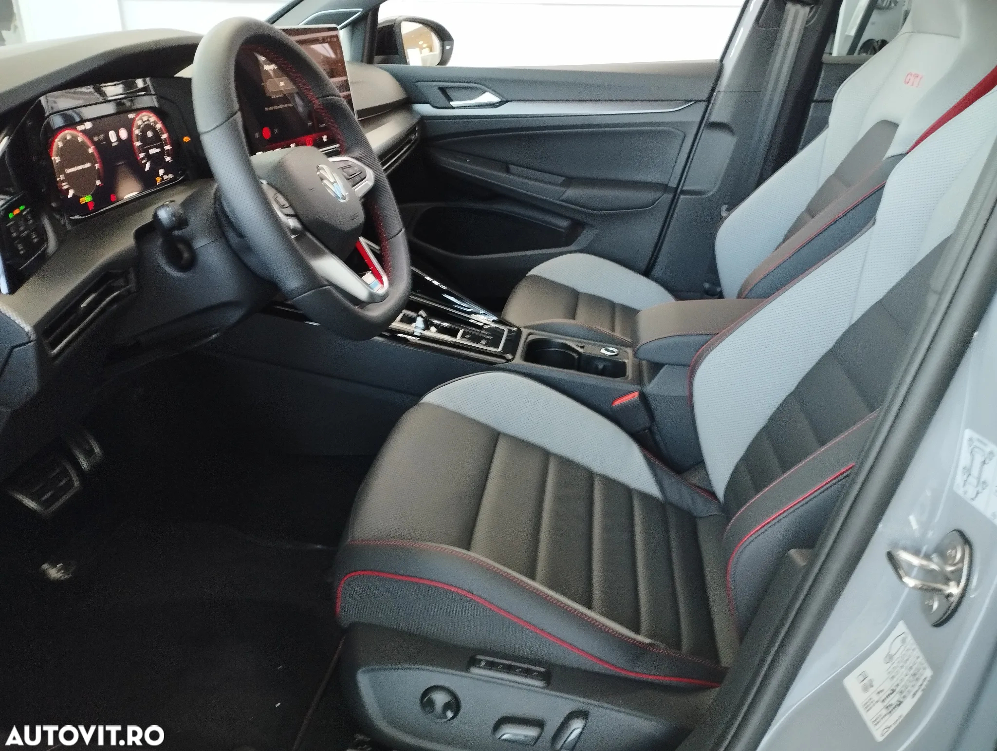 Volkswagen Golf 2.0 TSI DSG GTI - 11