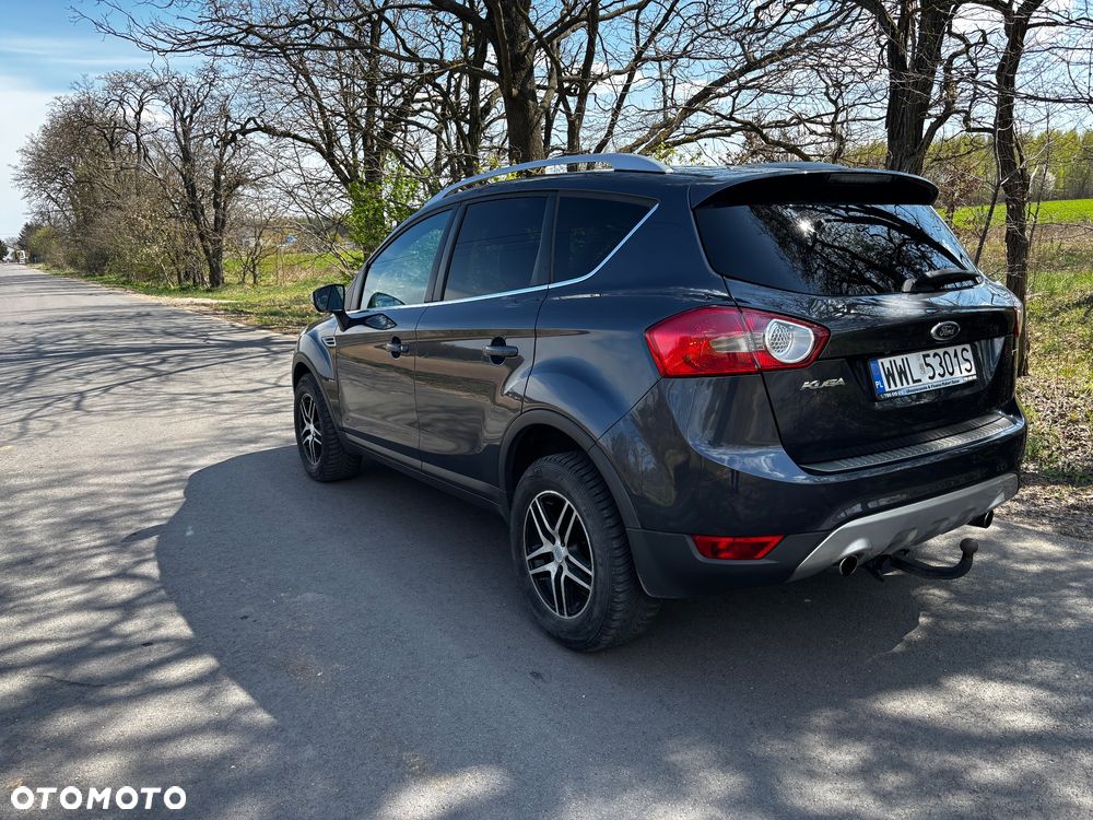 Ford Kuga 2.0 TDCi Titanium - 2