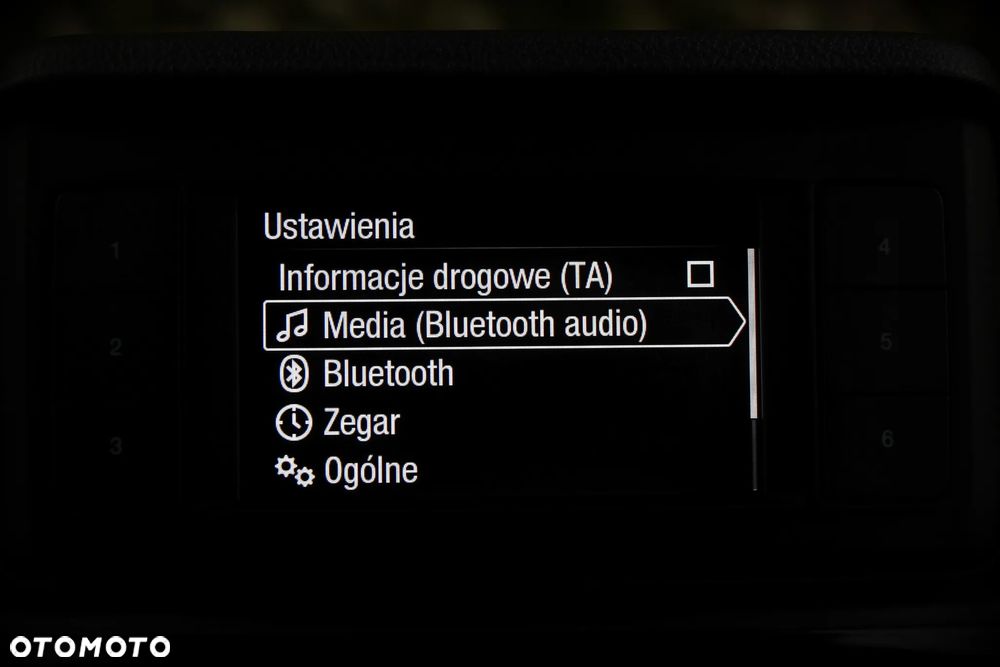 Ford Tourneo Connect Gr 1.5 TDCi Titanium - 35