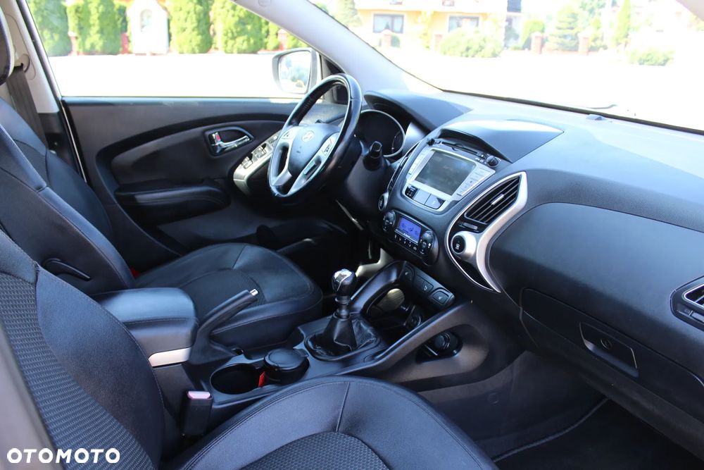Hyundai ix35 2.0 CRDi 4WD Premium - 18