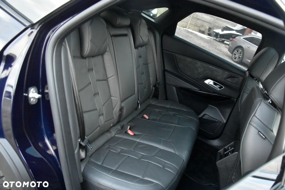 DS Automobiles DS 7 Crossback 1.6 PureTech Louvre - 31