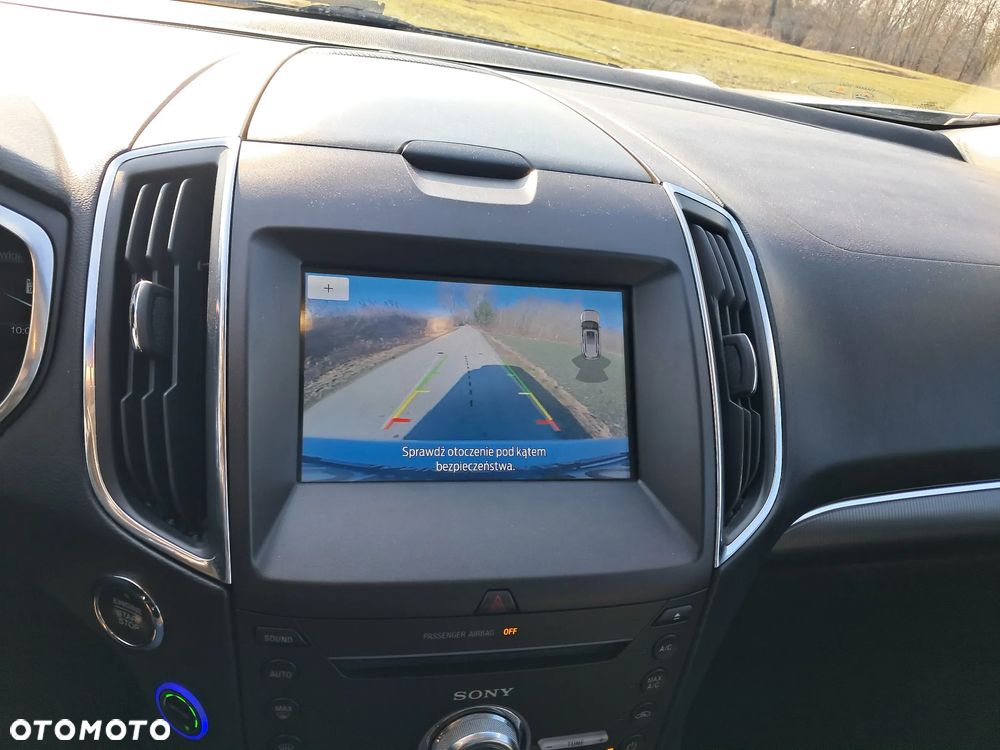 Ford Edge - 7
