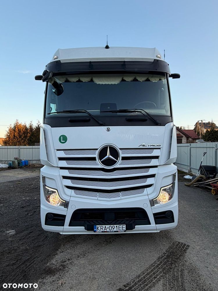 Mercedes-Benz Actros 1845 - 1