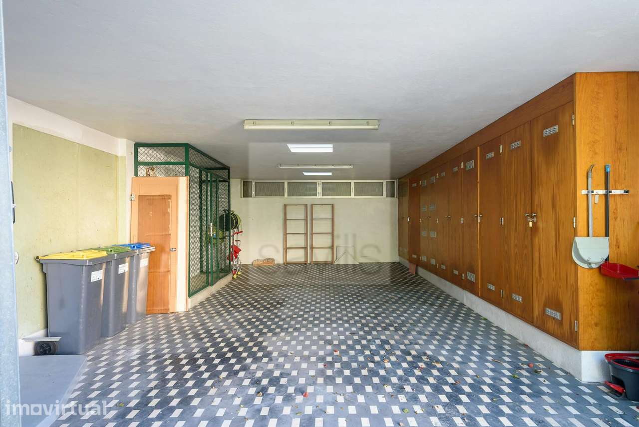 Moradia/Escritório, Foz - Grande imagem: 2/24