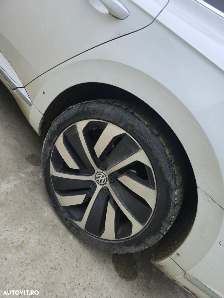 Volkswagen ARTEON 2.0 TDI DSG R-Line - 4