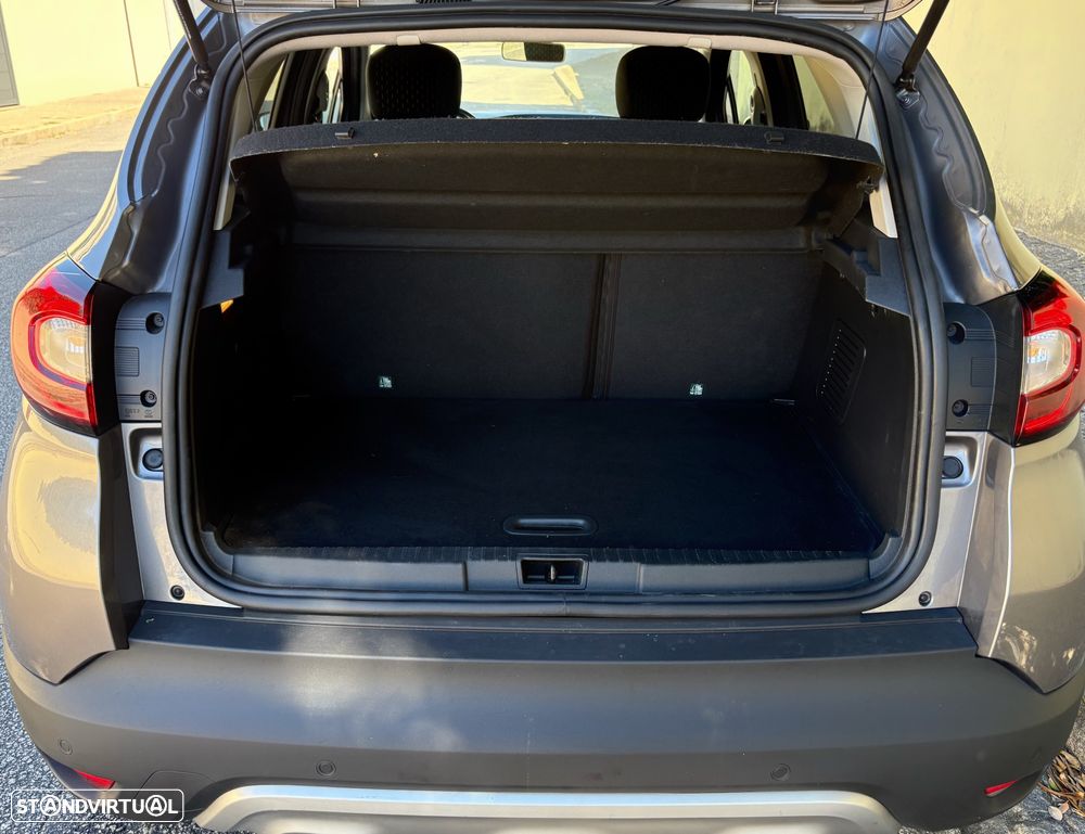 Renault Captur 1.5 dCi Exclusive - 24