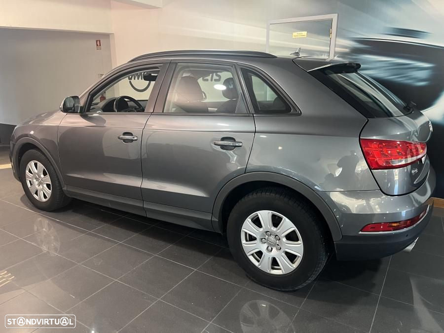 Audi Q3 2.0 TDI Sport - 8