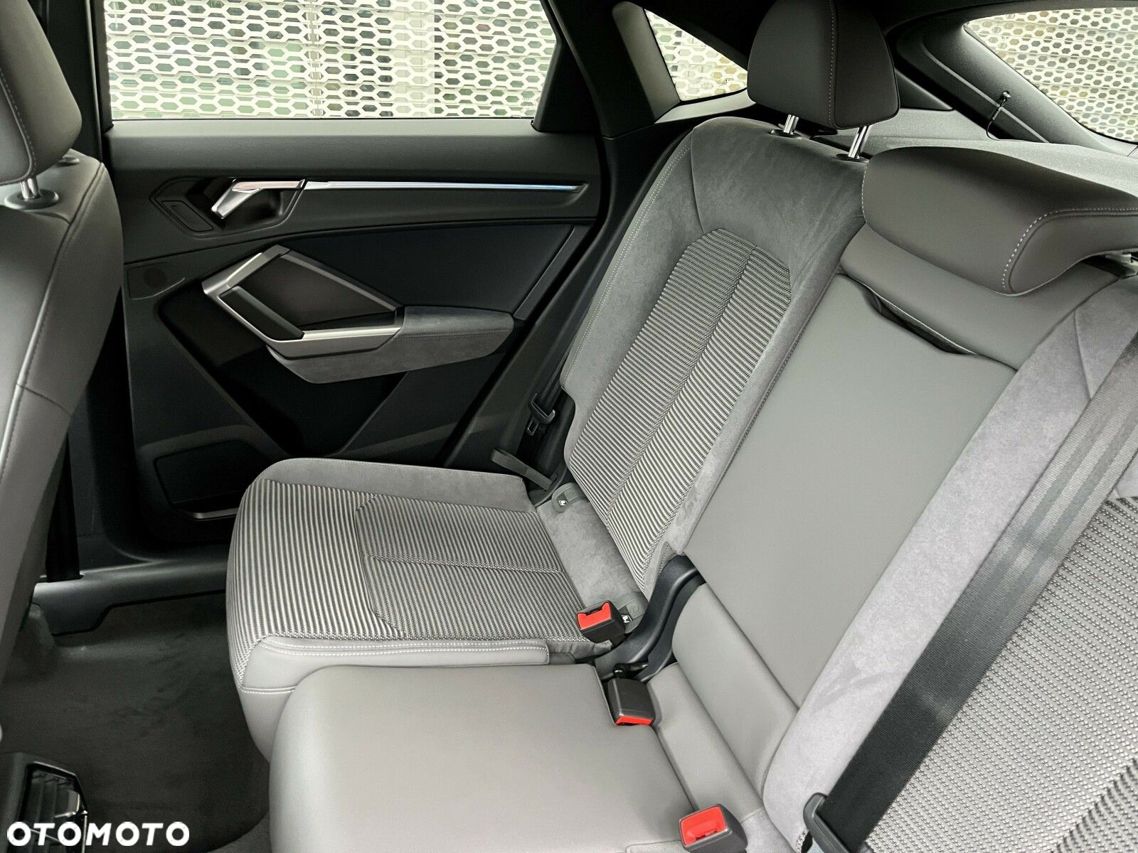 Audi Q3 Sportback - 24