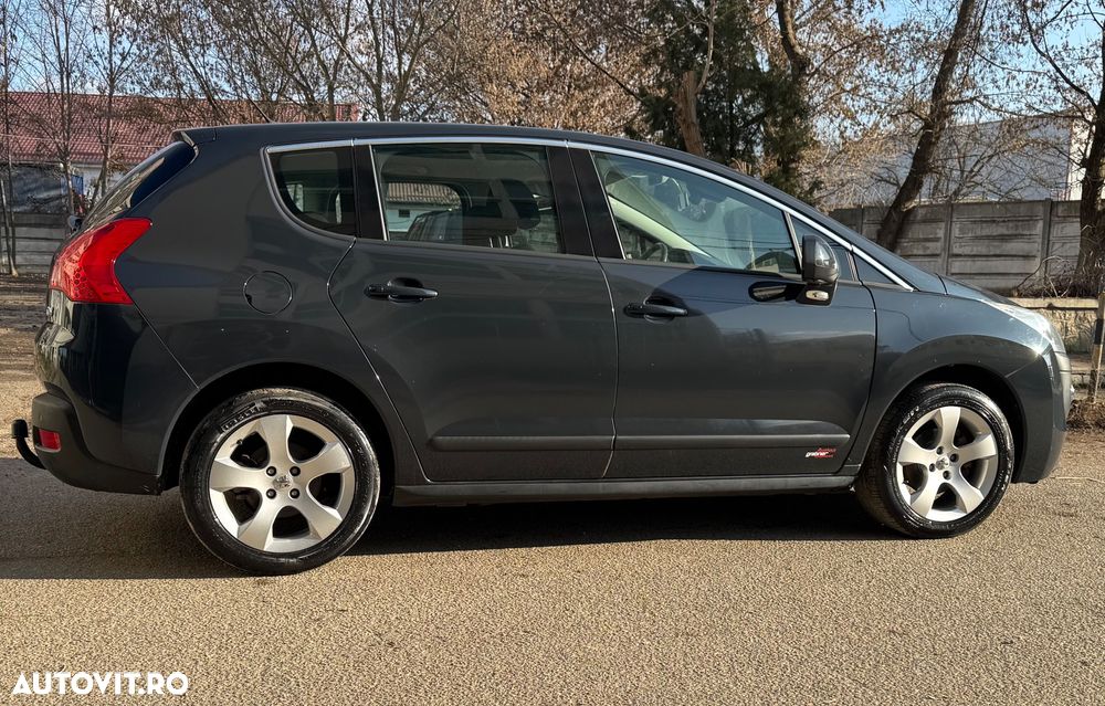 Peugeot 3008 120 VTi Premium - 3