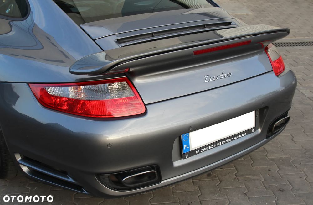 Porsche 911 - 9