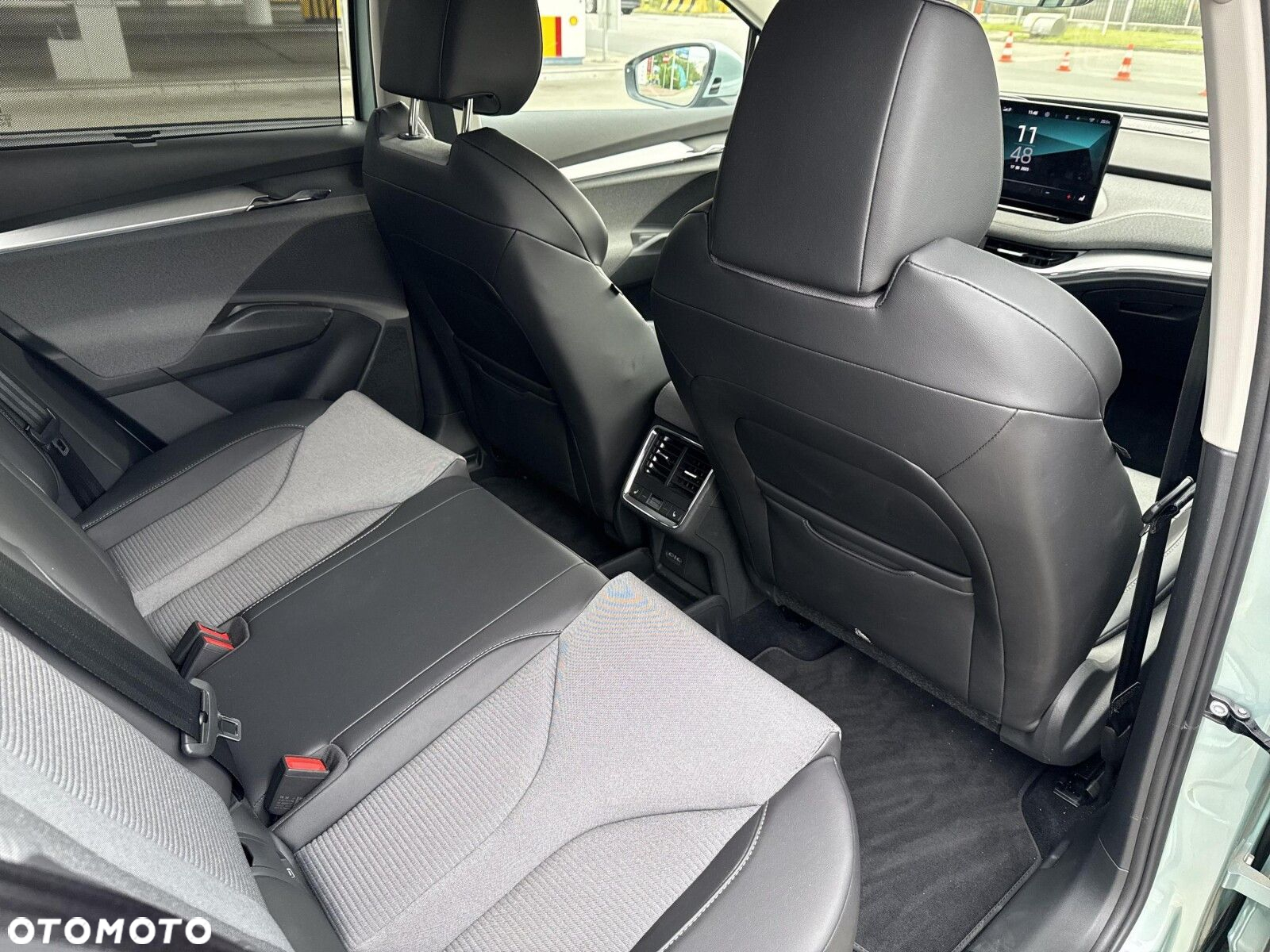 Skoda Enyaq 80 82kWh Maxx - 26