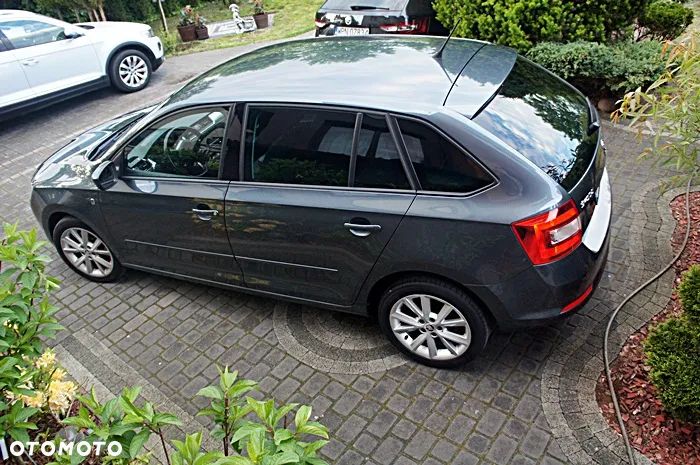 Skoda RAPID 1.4 TSI DSG Drive - 8