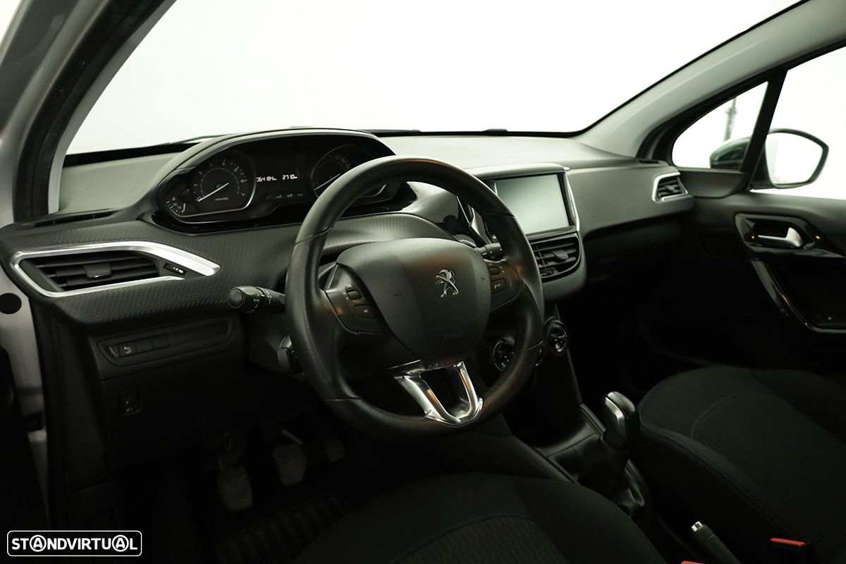 Peugeot 208 1.2 PureTech Style - 7