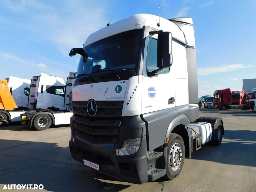 Mercedes-Benz Actros - 1