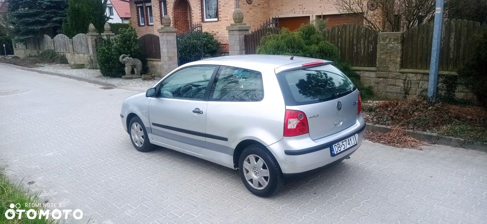 Volkswagen Polo - 2