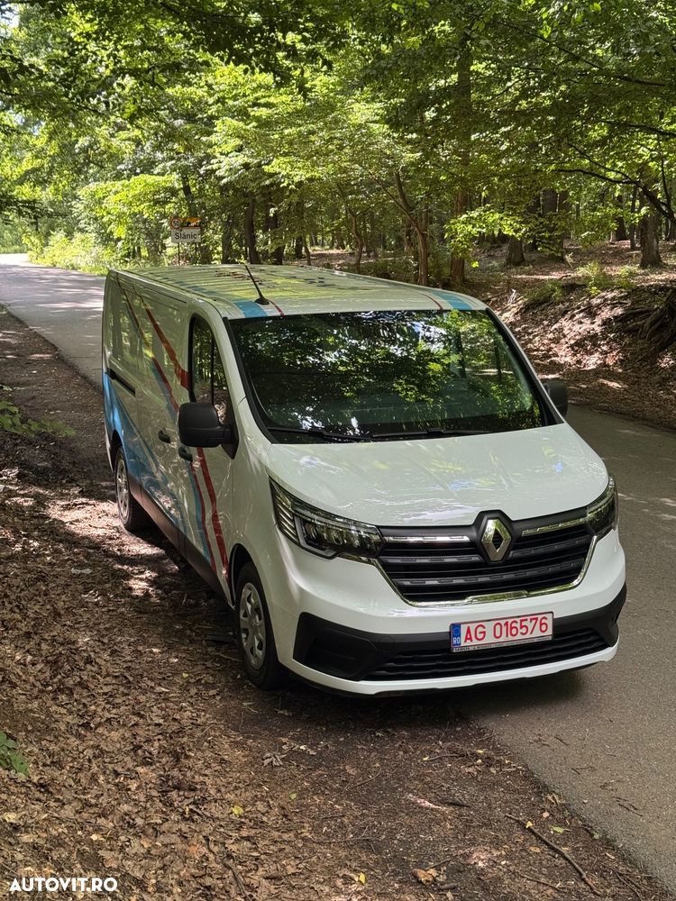 Renault Trafic - 2