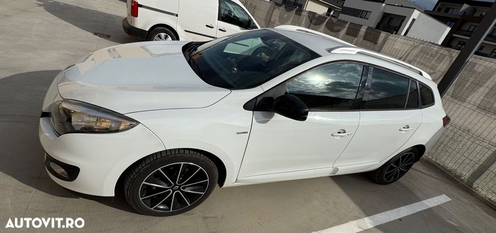 Renault Megane ENERGY dCi 110 Start & Stop Bose Edition - 10