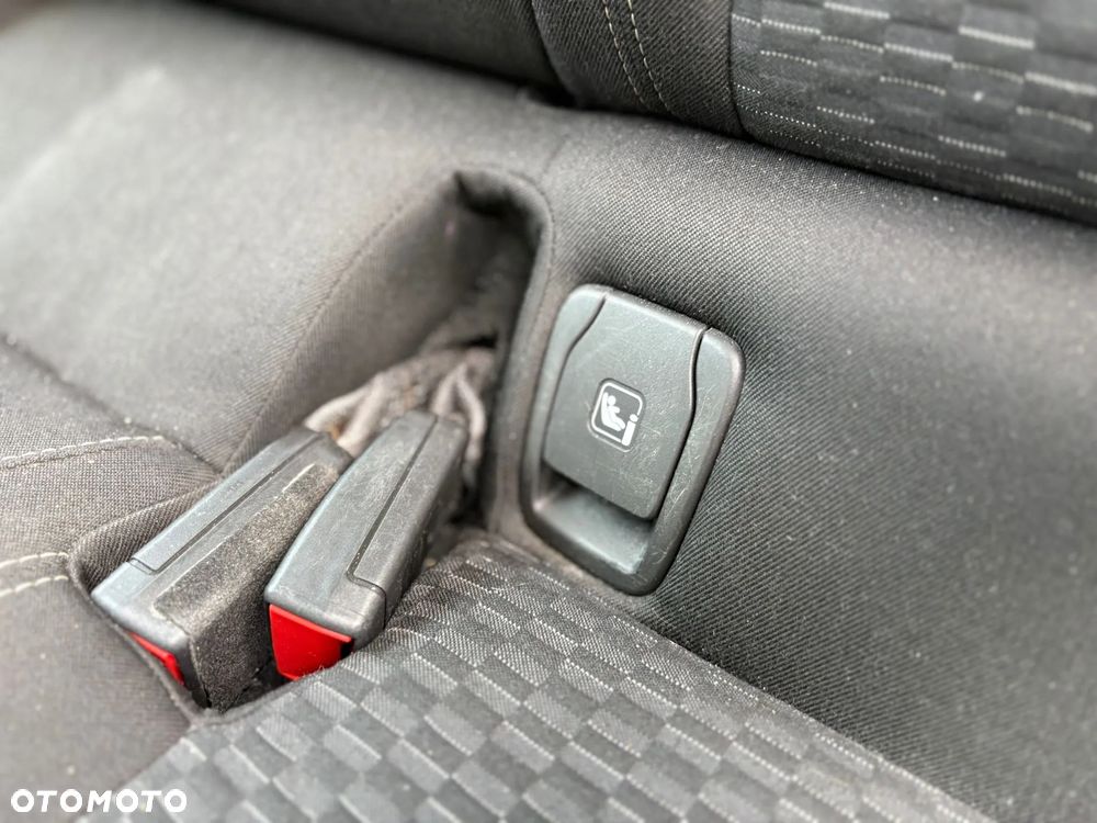 Opel Astra - 15