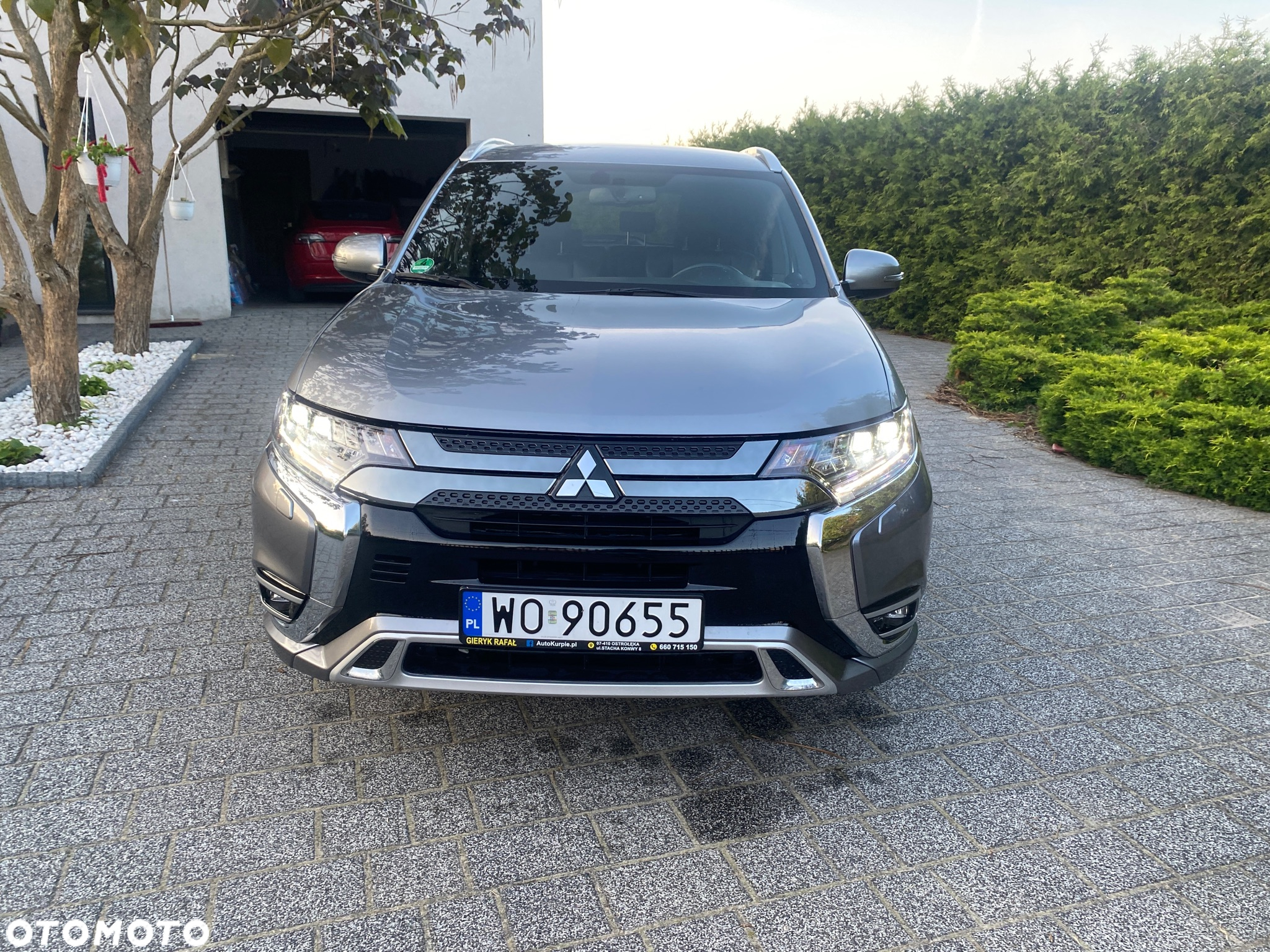 Mitsubishi Outlander 2.4 4WD Plug-In Hybrid Diamant - 2