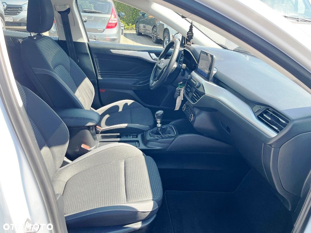 Ford Focus SW 1.5 TDCi DPF S&S Business - 5