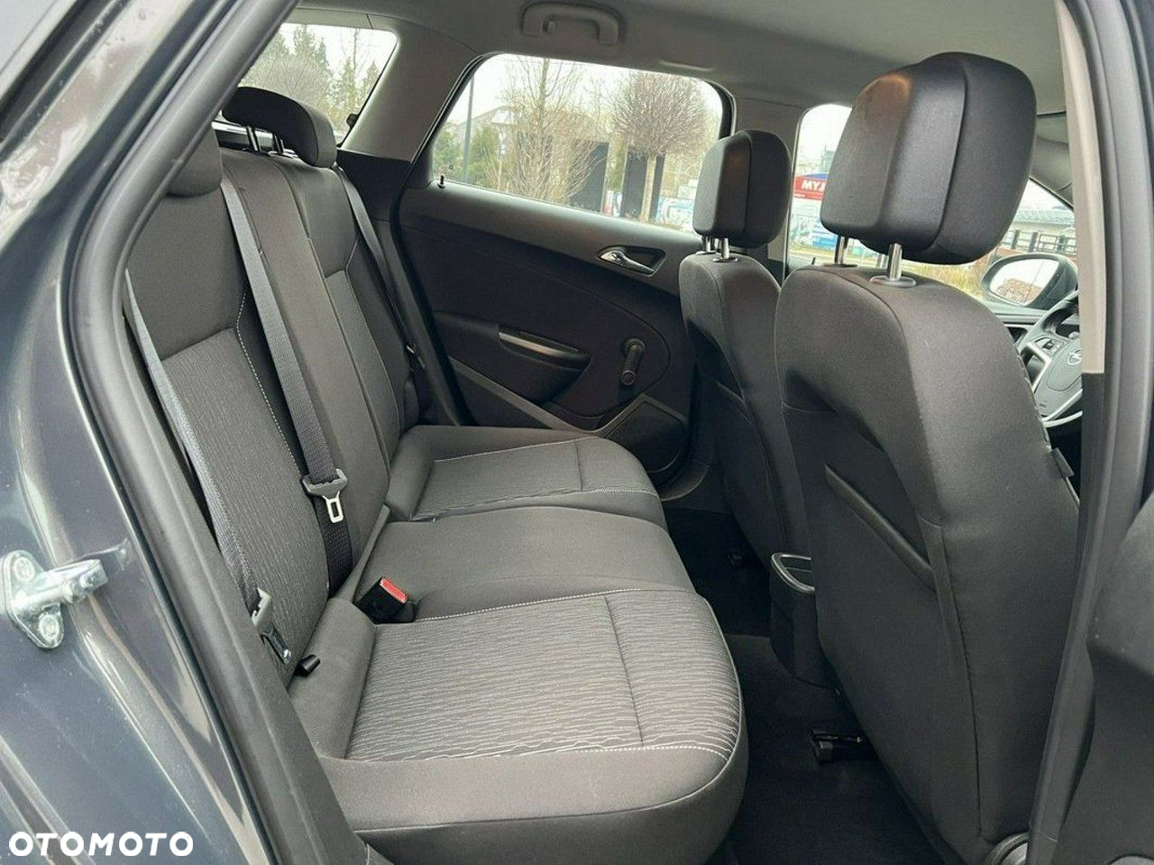 Opel Astra - 12
