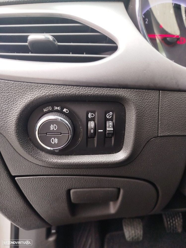 Opel Astra 1.0 Business Edition S/S - 26