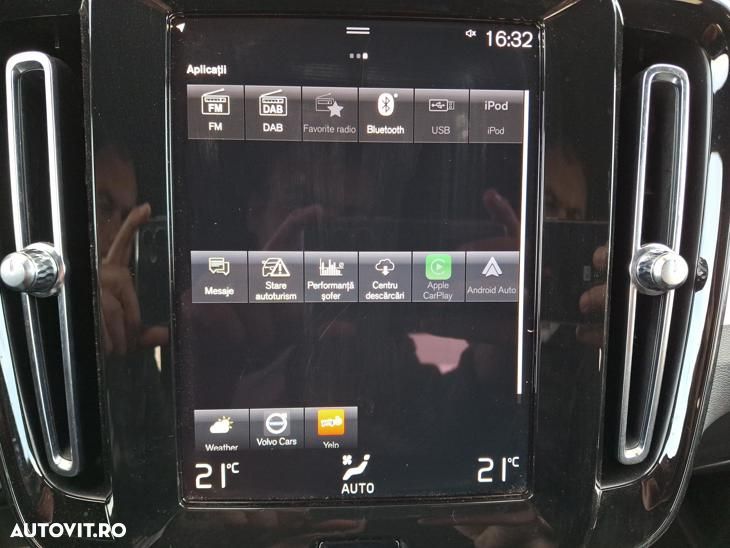 Volvo XC 40 T4 Recharge DKG Plus Dark - 24