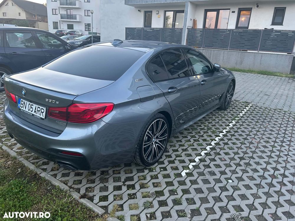 BMW Seria 5 530e xDrive AT PHEV - 16
