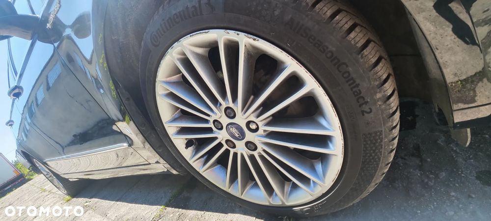 Ford Mondeo Vignale 2.0 TDCi PowerShift - 34