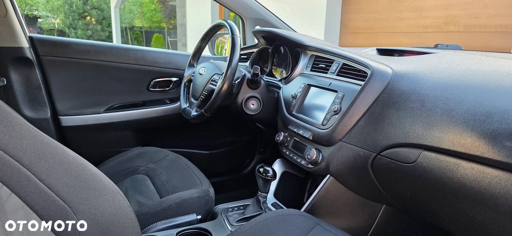 Kia Ceed 1.6 CRDi L Business Line DCT - 18