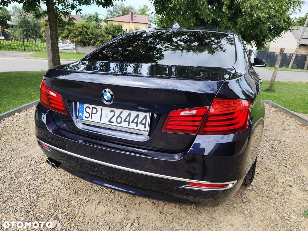 BMW Seria 5 520d Luxury Line - 11