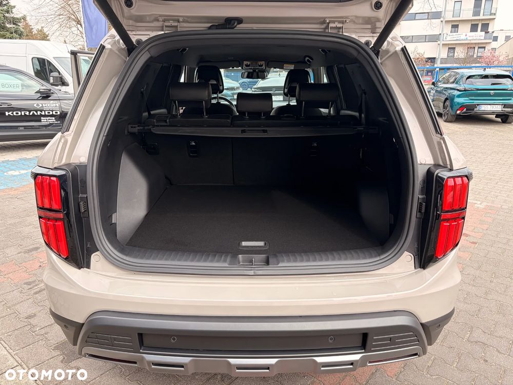 SsangYong/KGM Torres - 5